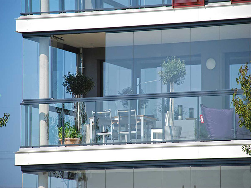 Kuşadası Katlanır Cam Balkon Sistemi
